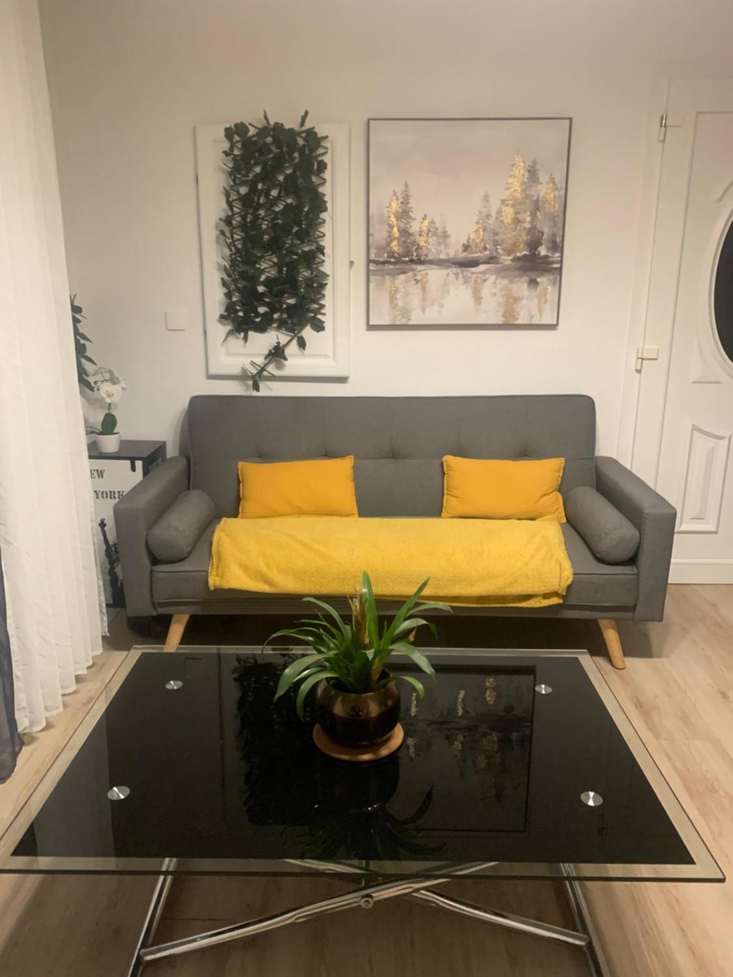 Appartement Douillet Mirefleurs ภายนอก รูปภาพ